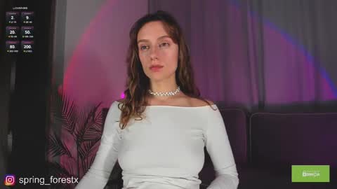 Lilly  online Monday - Friday ask time in pm online show from 10.21.25