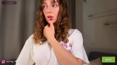 Snapshot of spring_forestx chatting on 02.18.26 Lilly online Monday - Friday ask time in pm online show from 02.18.26