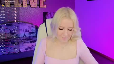 Snapshot of springajara chatting on 04.18.26 Vetta online show from 04.18.26