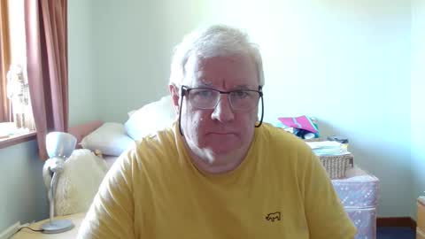 Snapshot of springtine chatting on 05.25.26 springtine online show from 05.25.26