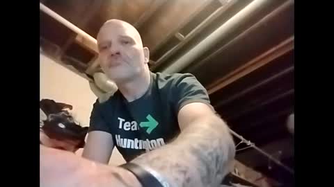 Snapshot of spundaddyandprincess chatting on 12.18.24 spundaddyandprincess online show from 12.18.24