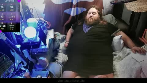 Your Pal Squeaks online show from 12.15.24