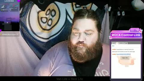 Your Pal Squeaks online show from 12.21.24