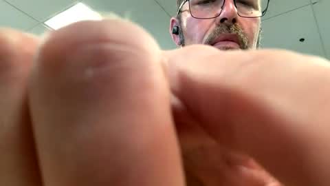 Snapshot of squirreldiamond chatting on 05.19.26 squirreldiamond online show from 05.19.26