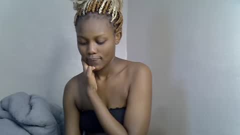 Tashy online show from 10.20.25