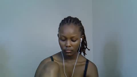 Tashy online show from 11.27.25