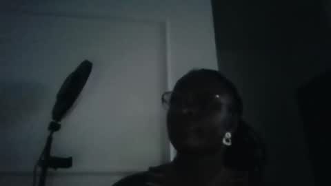 Snapshot of squirtbabey chatting on 05.28.26 Juicy online show from 05.28.26