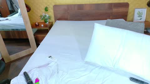 Snapshot of squirter_girl69 chatting on 01.21.25 squirter_girl69 online show from 01.21.25