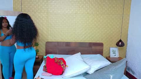 Snapshot of squirter_girl69 chatting on 01.30.25 squirter_girl69 online show from 01.30.25