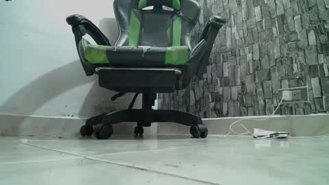 sr master cum its my old account online show from 02.19.25