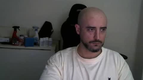 Snapshot of srtramposo chatting on 04.24.26 srtramposo online show from 04.24.26