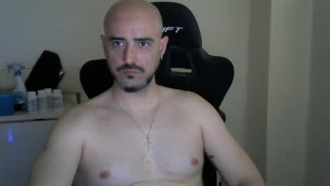 Snapshot of srtramposo chatting on 06.24.26 srtramposo online show from 06.24.26