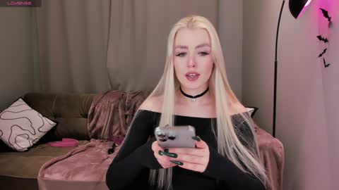 Alexandra online show from 12.05.24