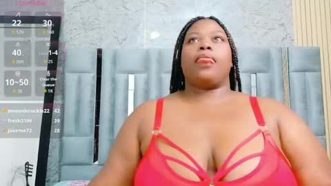 Snapshot of ssbbwmoomy chatting on 05.19.26 ssbbwmoomy online show from 05.19.26
