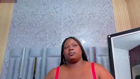 Snapshot of ssbbwmoomy chatting on 05.24.26 ssbbwmoomy online show from 05.24.26