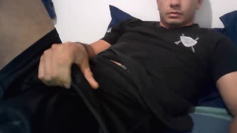 Snapshot of ssdga chatting on 10.10.25 ssdga online show from 10.10.25