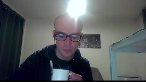 ssenzo online show from 01.08.25