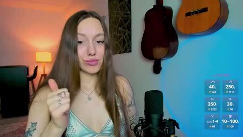 Snapshot of sshawty chatting on 02.09.25 Anni if Im offline for a long time Im depressed feel free to support me offline online show from 02.09.25