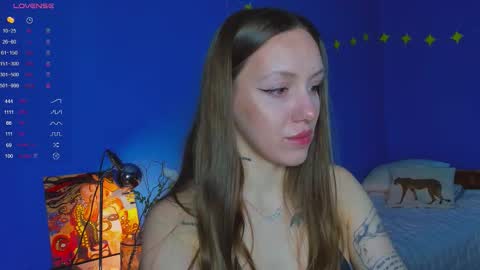 Snapshot of sshawty chatting on 12.16.25 Anni if Im offline for a long time Im depressed feel free to support me offline online show from 12.16.25