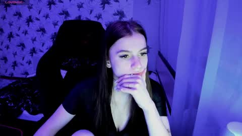 Snapshot of stacey_brown chatting on 12.26.24 Stacey GMT5 Mo Tu We Th Fr Sa 3am -10am online show from 12.26.24