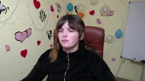 Snapshot of staceylex chatting on 02.03.25 Stacey online show from 02.03.25