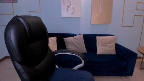 Stacy Woods online show from 12.14.24