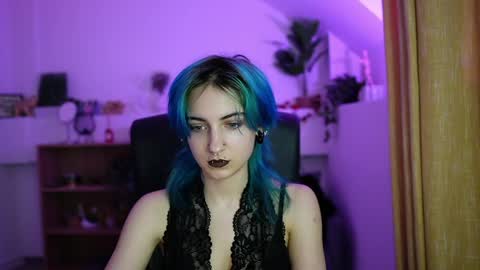 stacy  x3 online show from 04.17.26