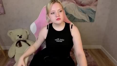 Stacy allenn online show from 05.13.26