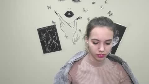 Snapshot of stacy_gr chatting on 01.18.25 Stacy online show from 01.18.25