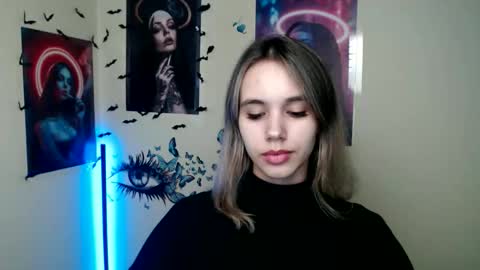 Snapshot of stacy_gr chatting on 10.26.25 Stacy online show from 10.26.25