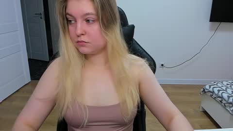 Stacy  online show from 01.08.25