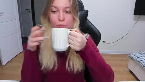 Stacy  online show from 02.12.25