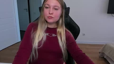 Stacy  online show from 09.23.25