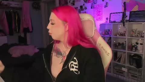 Stacy online show from 08.03.26