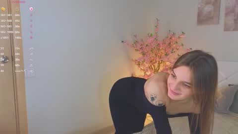 Snapshot of stacy_sexylips chatting on 02.12.25 Sexy lips online show from 02.12.25