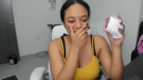 Zulma Yisset online show from 02.17.26