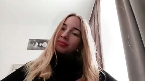 Snapshot of stacyscholle chatting on 02.27.26 Mila online show from 02.27.26