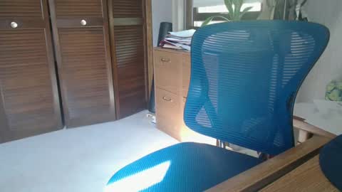 Snapshot of stanmycockup chatting on 10.07.25 StanmycockUp online show from 10.07.25