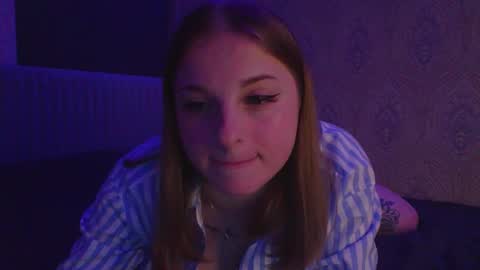 star_girlish online show from 12.21.25