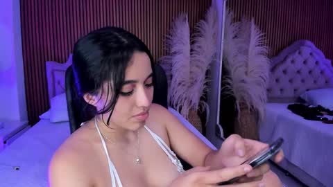 Snapshot of starbutterflyy_ chatting on 03.02.26 STAR online show from 03.02.26