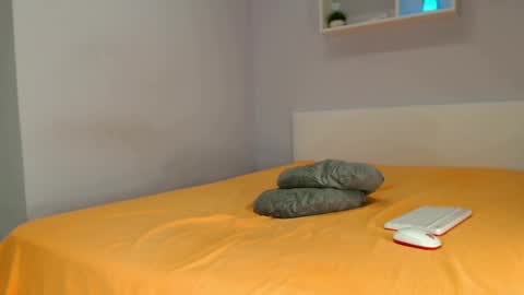 Snapshot of starfoxxxy1 chatting on 01.20.25 Your fav Misteress and lover online show from 01.20.25