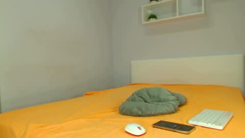 Snapshot of starfoxxxy1 chatting on 10.26.25 Your fav Misteress and lover online show from 10.26.25