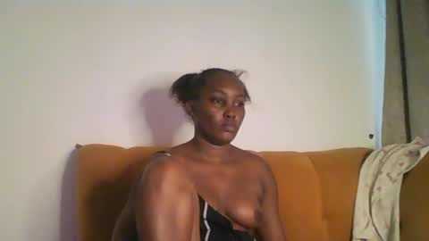 Snapshot of stargirl880271 chatting on 02.16.25 isha online show from 02.16.25