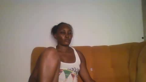 Snapshot of stargirl880271 chatting on 02.16.25 isha online show from 02.16.25