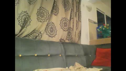 Snapshot of stargirl880271 chatting on 11.19.25 isha online show from 11.19.25