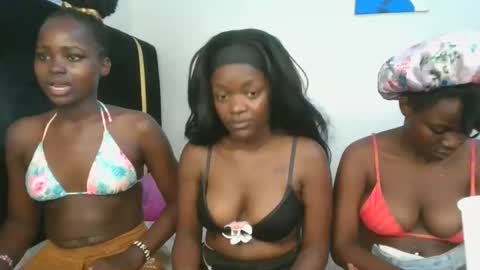 lia online show from 11.30.25