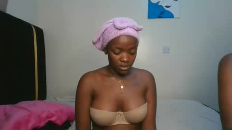 lia online show from 02.25.26