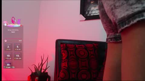 Snapshot of starliz27 chatting on 10.31.25 starliz online show from 10.31.25