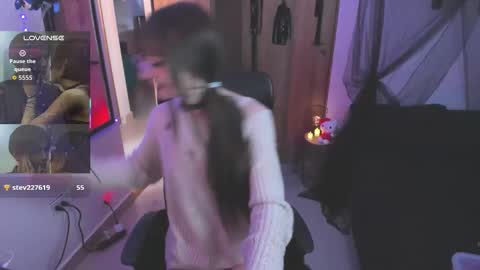 Star Aura online show from 12.01.25