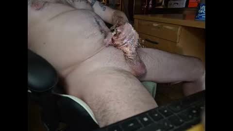 Snapshot of starwatcher14 chatting on 12.18.25 starwatcher14 online show from 12.18.25